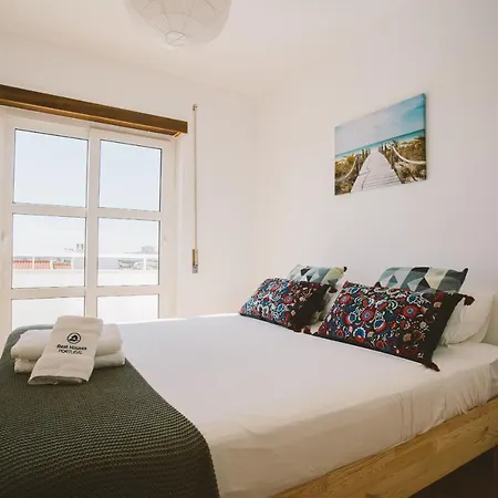 52 - Baleal Surfside *